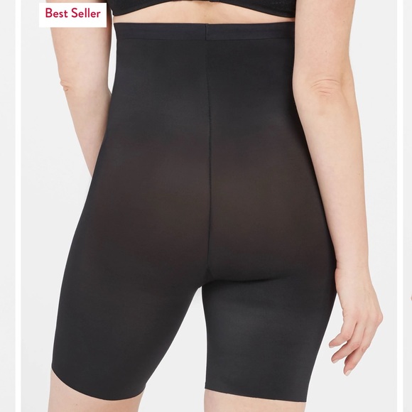 8/19 NFS-Spanx Thinstincts Short - Picture 2 of 9